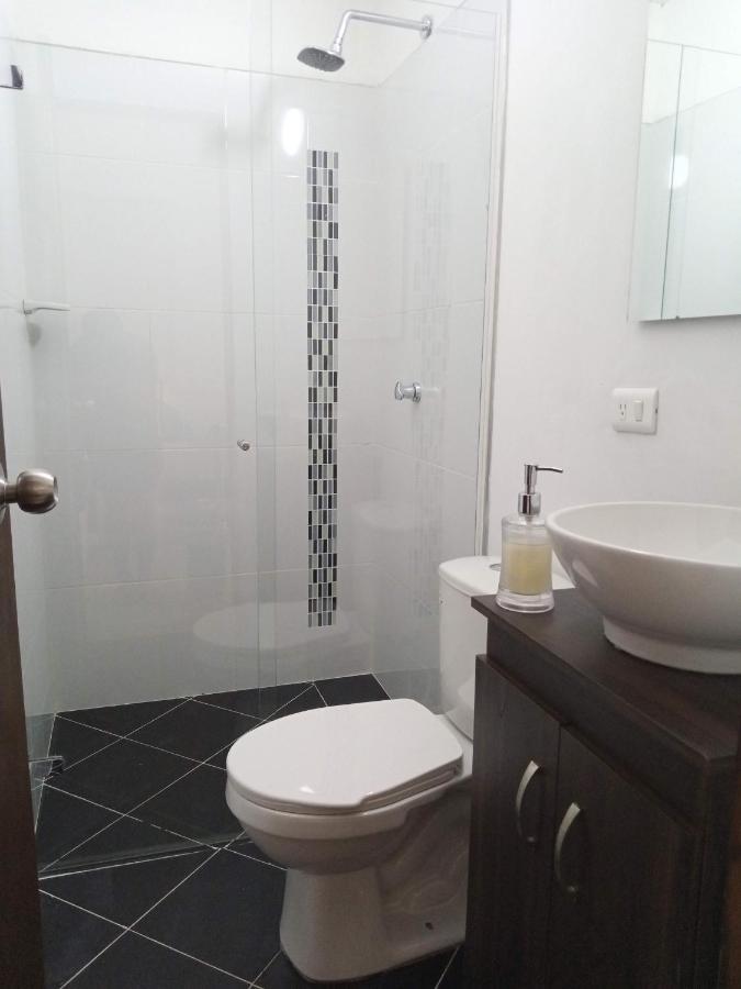 Vip Apartasuites Rosales Apartamento Medellín