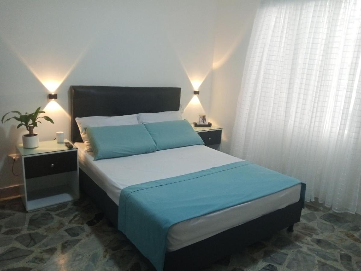 Apartamento Vip Apartasuites Rosales *